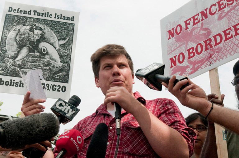 29mediaconfrence2_Sun_SeanDeCory